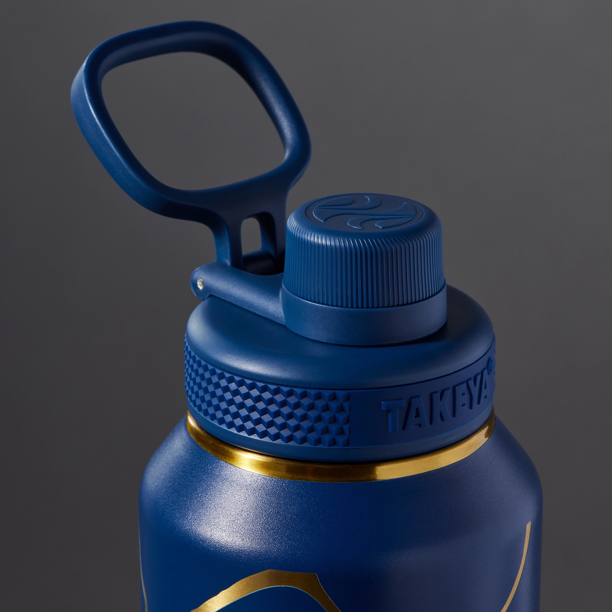 kintsugi-water-bottle-with-spout-lid-l1 51390-TK_HO25_Kintsugi_Takeya9266.png