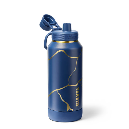 kintsugi-water-bottle-with-spout-lid-l1 TKS_SP25_SptBtl_GoldMarine_32oz_51390_v2_sRGB_SHD.png